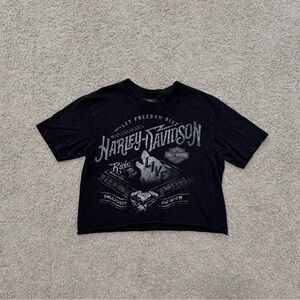 Cropped Harley Davidson T-shirt!